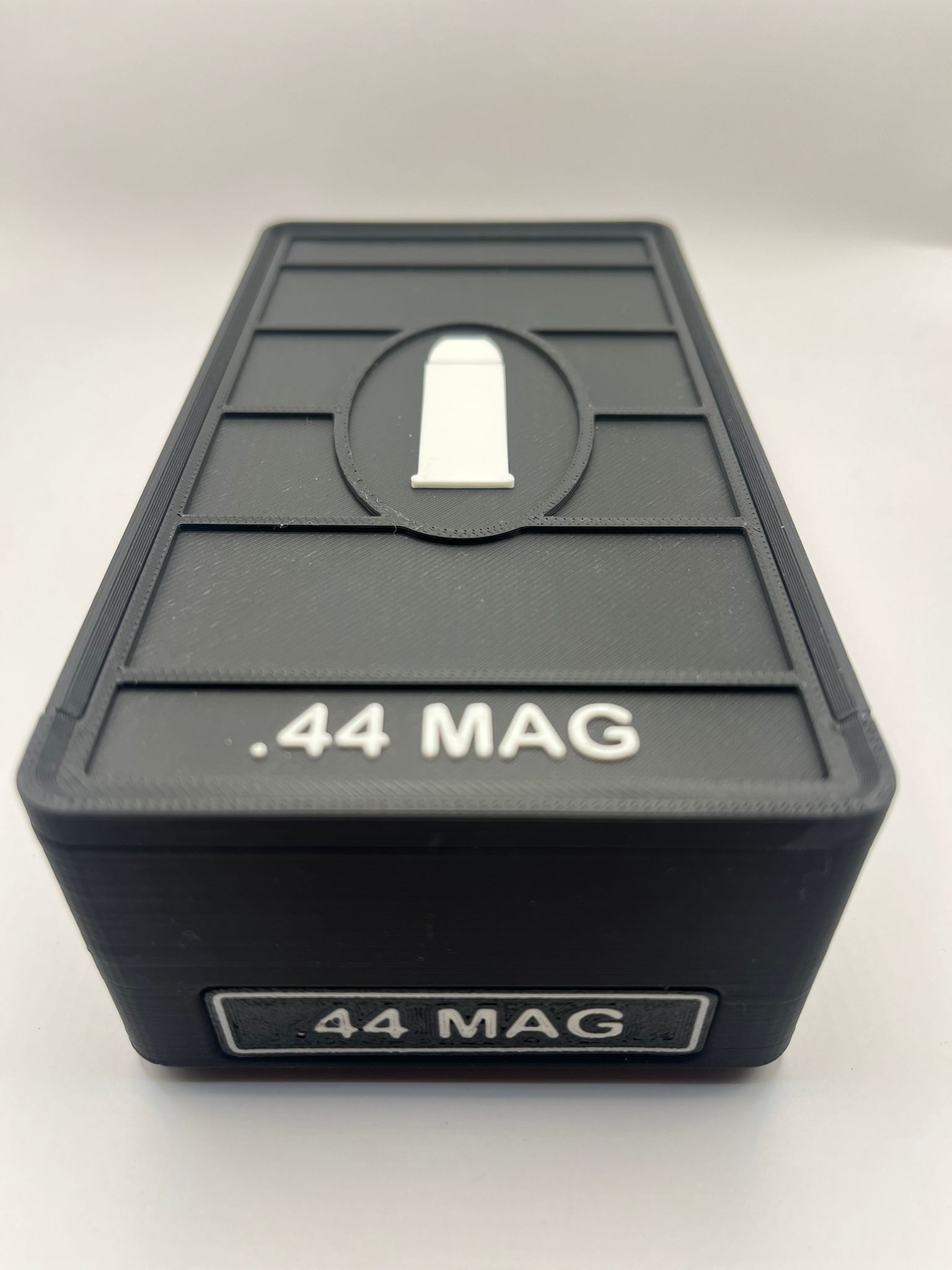Pudełko na amunicję kaliber 44 MAGNUM